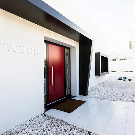 Casa Tazmin Vila *